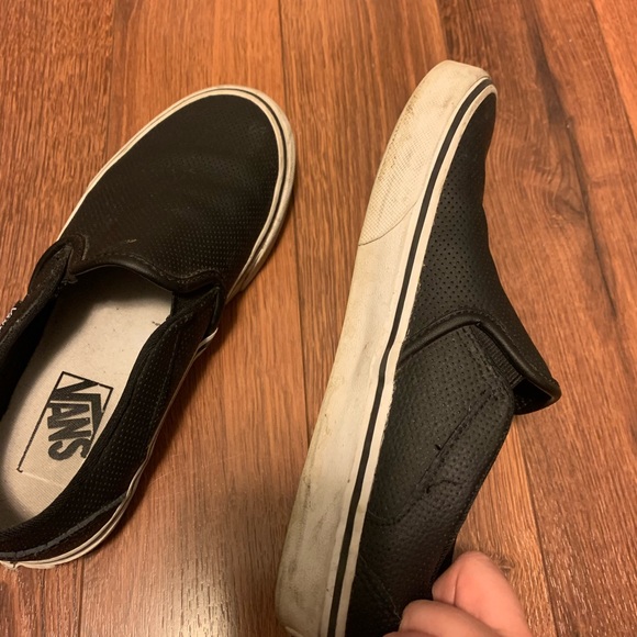 Selling  Vans leather slip on shoes. Worn but good condition - Picture 5 of 7